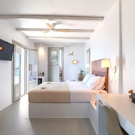 Paros Comfy Hotel 4*