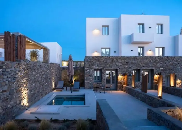 Paros Comfy Naousa (Paros)