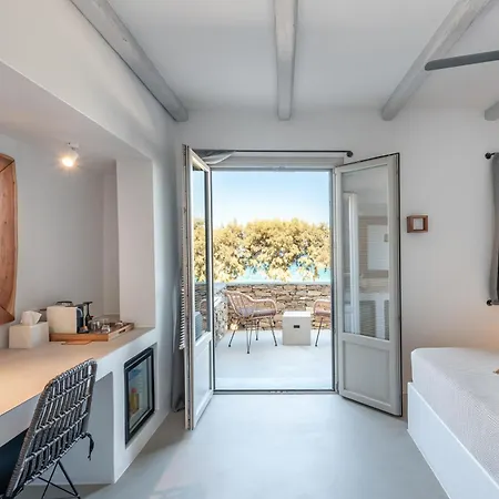 Paros Comfy Szálloda