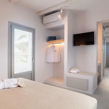Paros Comfy Hotel Naousa (Paros)
