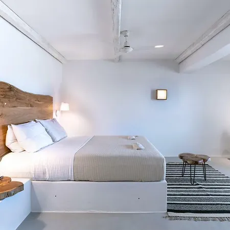 Paros Comfy Hotel