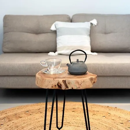 מלון Paros Comfy נאוסה