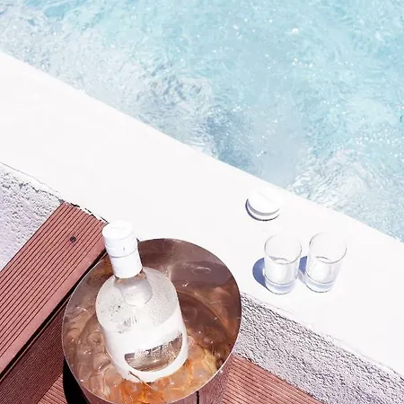 Paros Comfy Naousa (Paros)