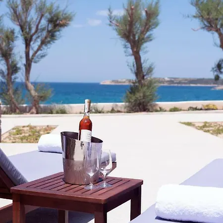 Hotel Paros Comfy