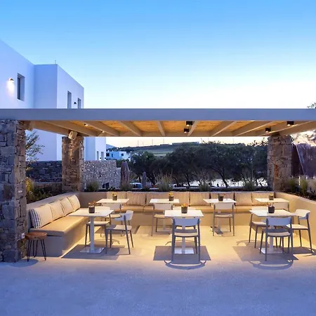 酒店 Paros Comfy 4*