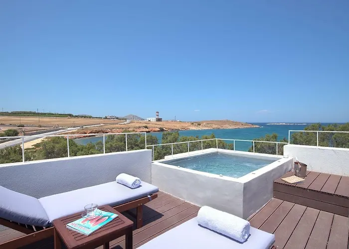 فندق Paros Comfy 4*